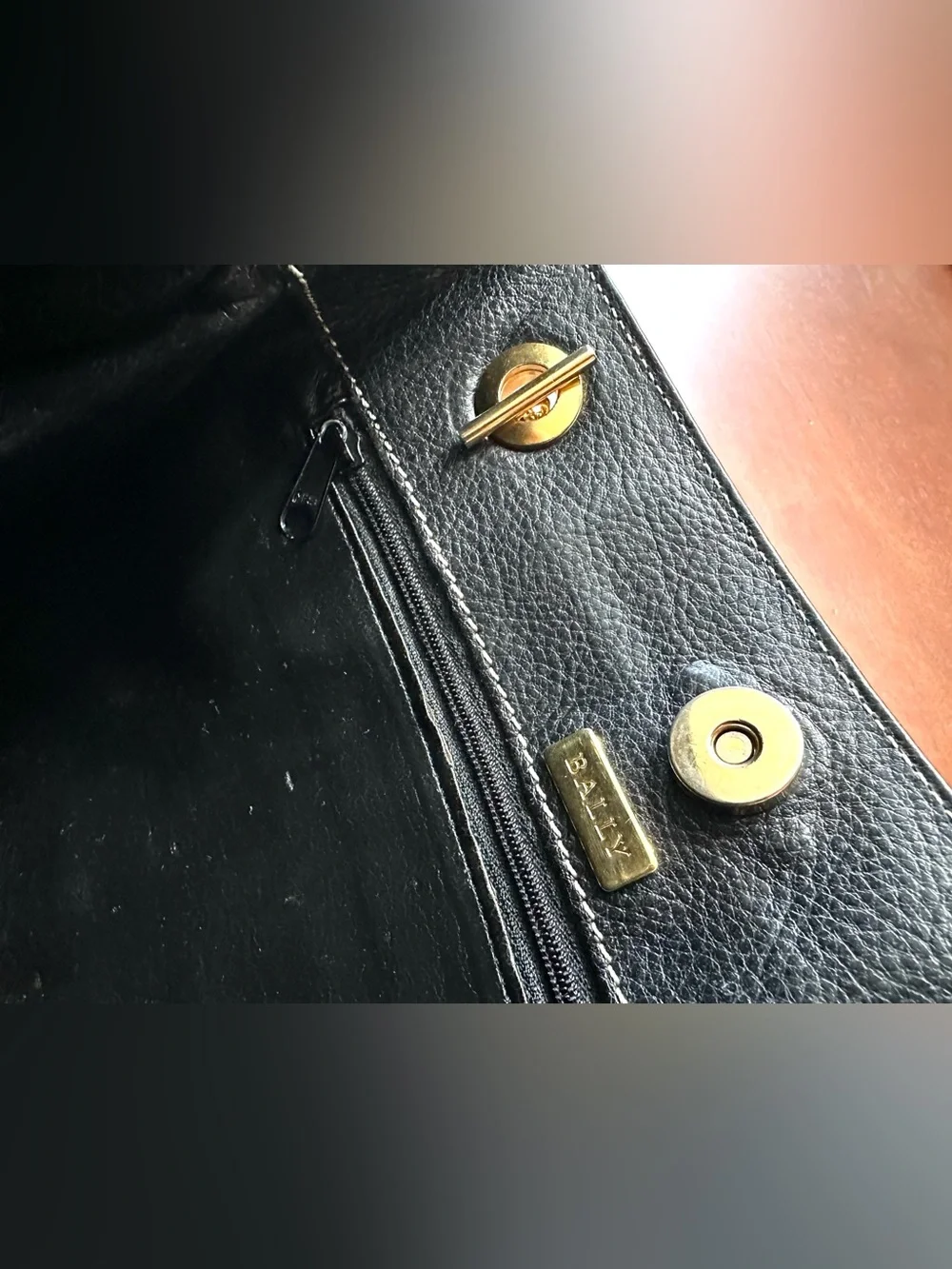 Bally Vintage Black/Brown Leather Shoulder Bag